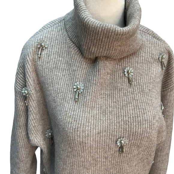 Picadilly Beige 3/4 Sleeve Cowl Neck Sweater Jewel Detailing Size S - Picture 3 of 11